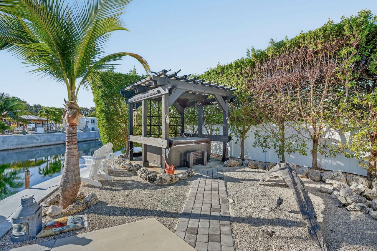 1127 Gulfstream Lane, Key Largo, FL 33037 Photo