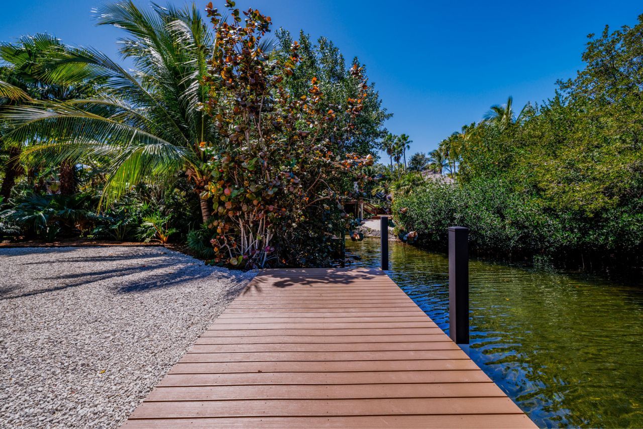 17215 E Bonita Lane, Sugarloaf, FL 33042 Photo