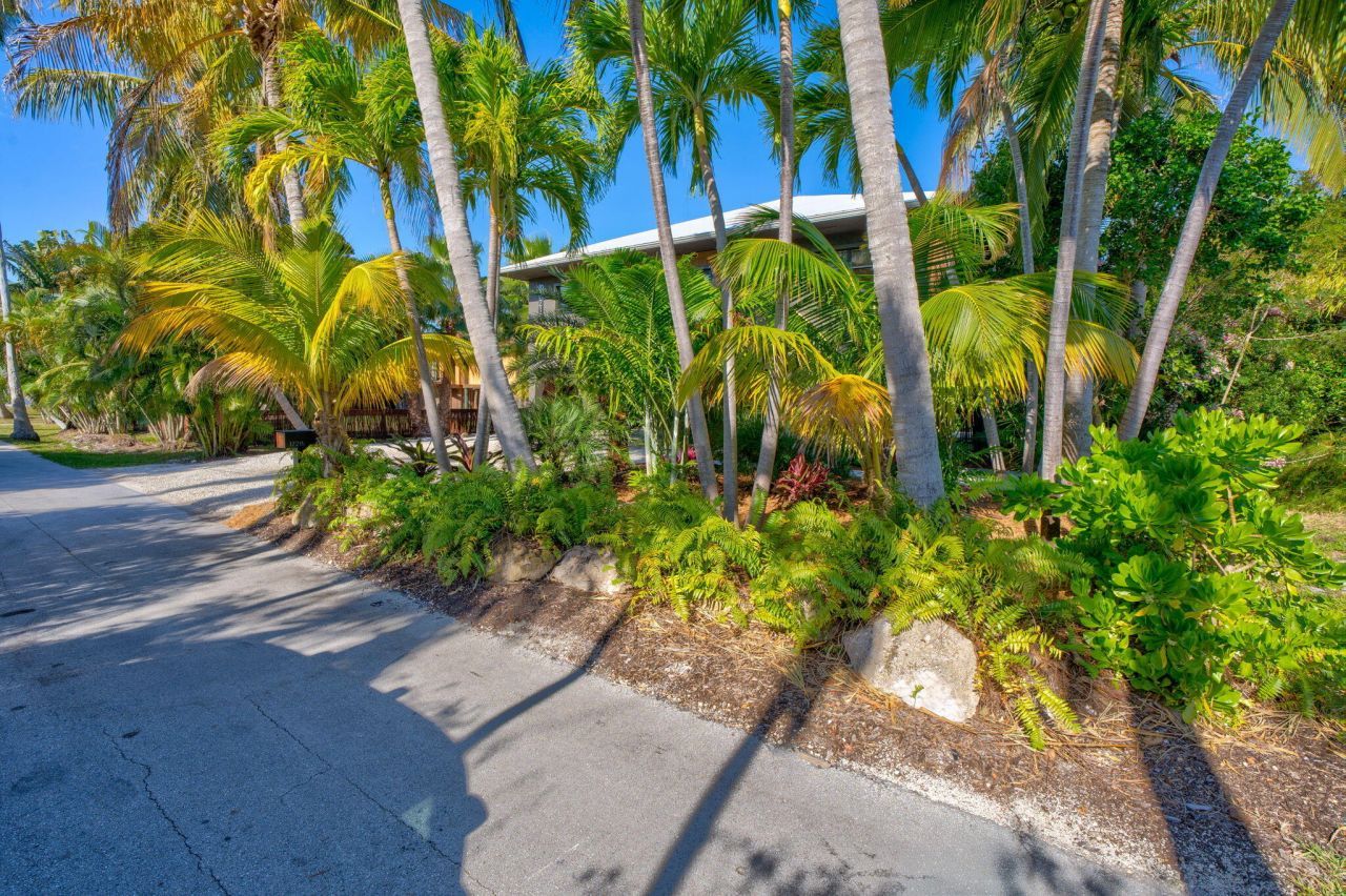 17215 E Bonita Lane, Sugarloaf, FL 33042 Photo