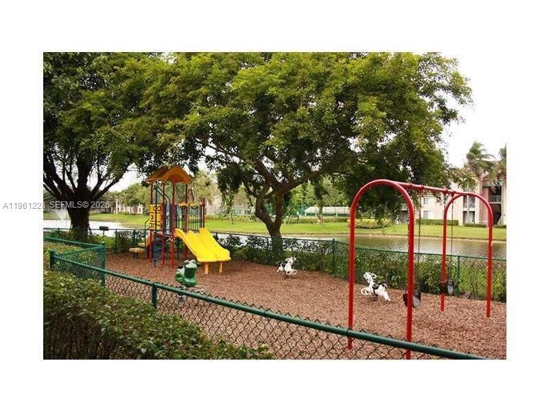 12124 Saint Andrews Pl, Unit 209, Miramar, FL 33025 Photo