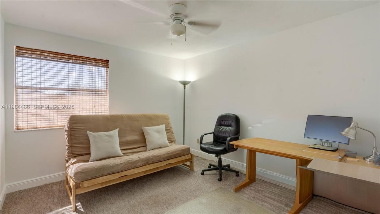 20120 NE 3rd Ct , Unit 8, Miami, FL 33179 Photo