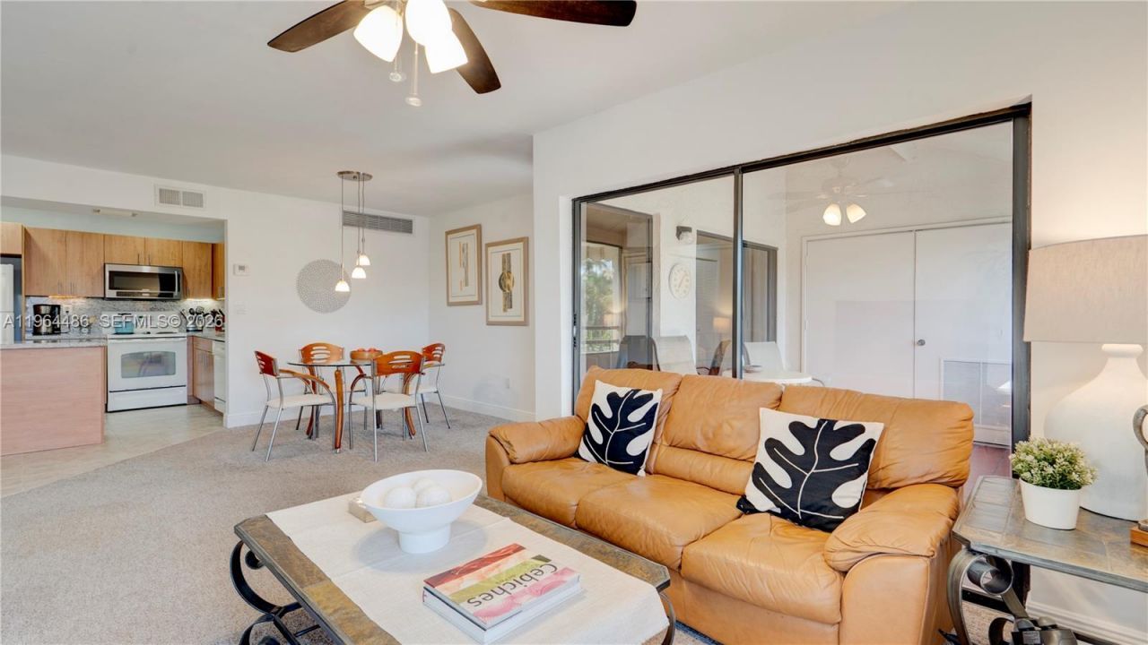 20120 NE 3rd Ct , Unit 8, Miami, FL 33179 Photo