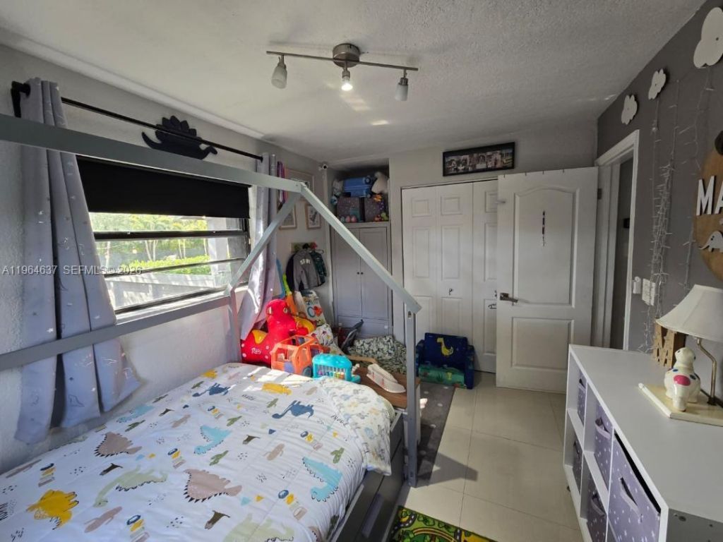 10951 SW 65th St, Miami, FL 33173 Photo