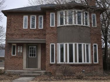 485 Neff Road, Grosse Pointe, MI 48230