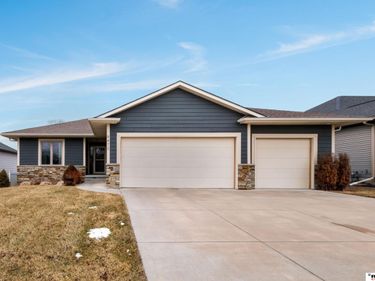 9472 Northern Sky Road, Lincoln, NE 68505