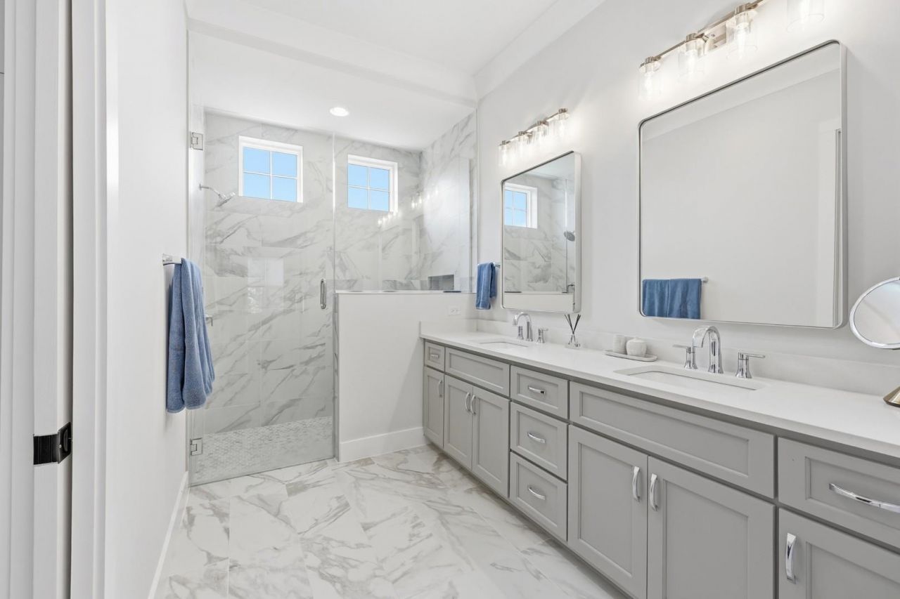 9106 Sanremo Ln. Photo 21