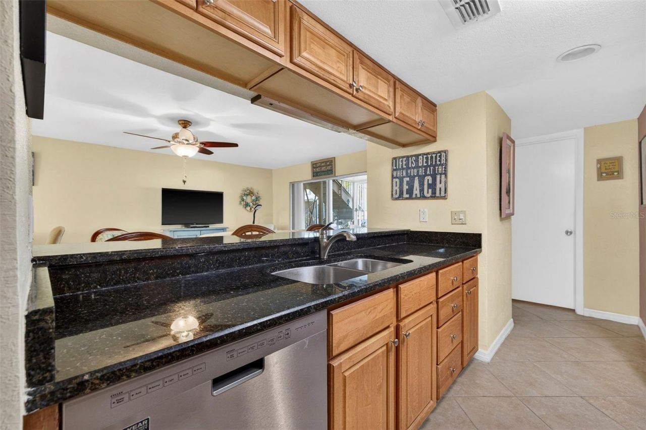 3540 42nd Street S, Unit C, Saint Petersburg, FL 33711 Photo