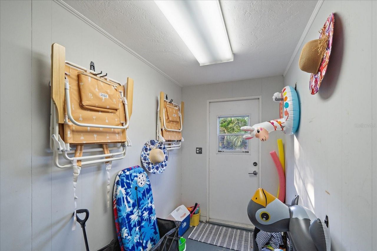 2438 Wisteria Street, Sarasota, FL 34239 Photo