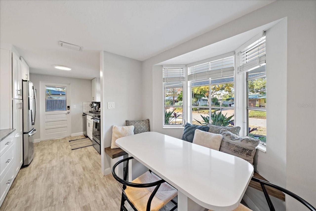 2438 Wisteria Street, Sarasota, FL 34239 Photo