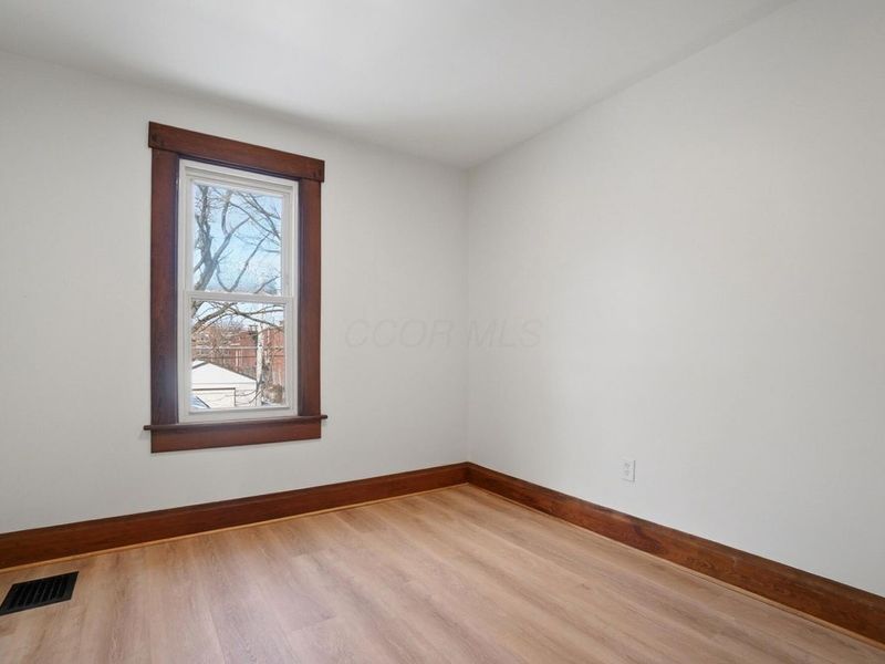 332 E Mithoff Street, Columbus, OH 43206 Photo 29