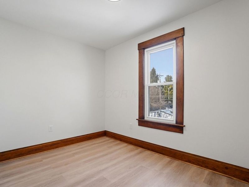 332 E Mithoff Street, Columbus, OH 43206 Photo 32