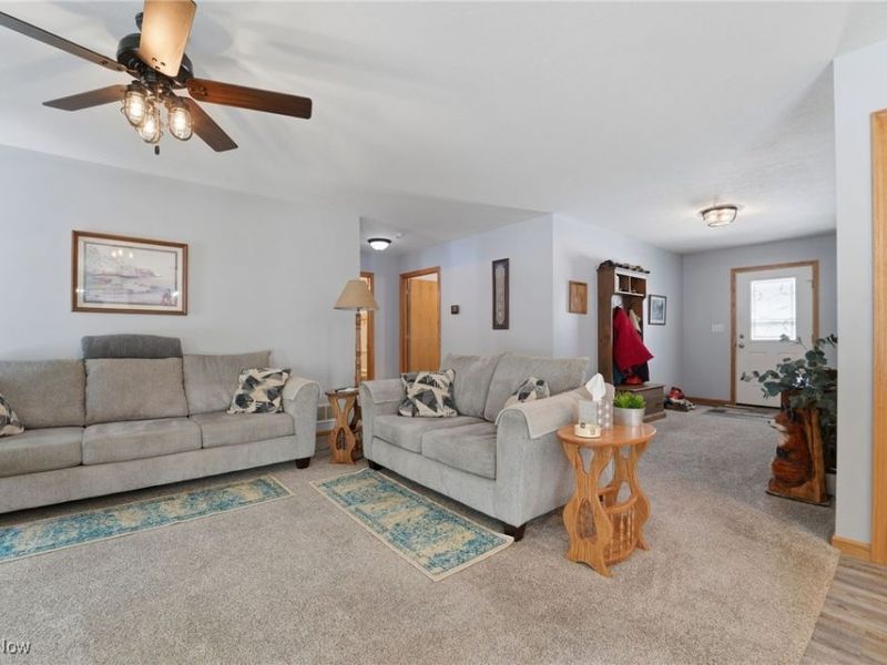 5202 East Union Road, Dorset, OH 44032 Photo 5