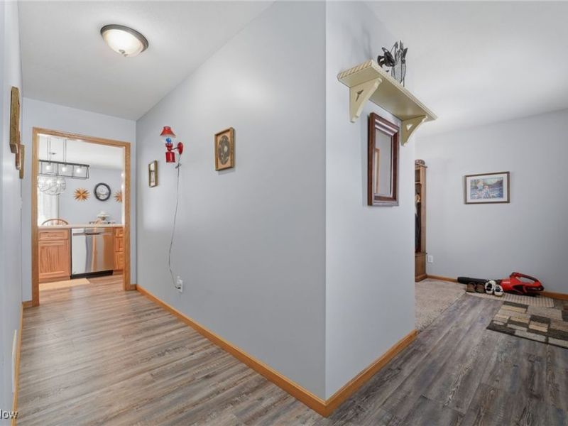 5202 East Union Road, Dorset, OH 44032 Photo 6