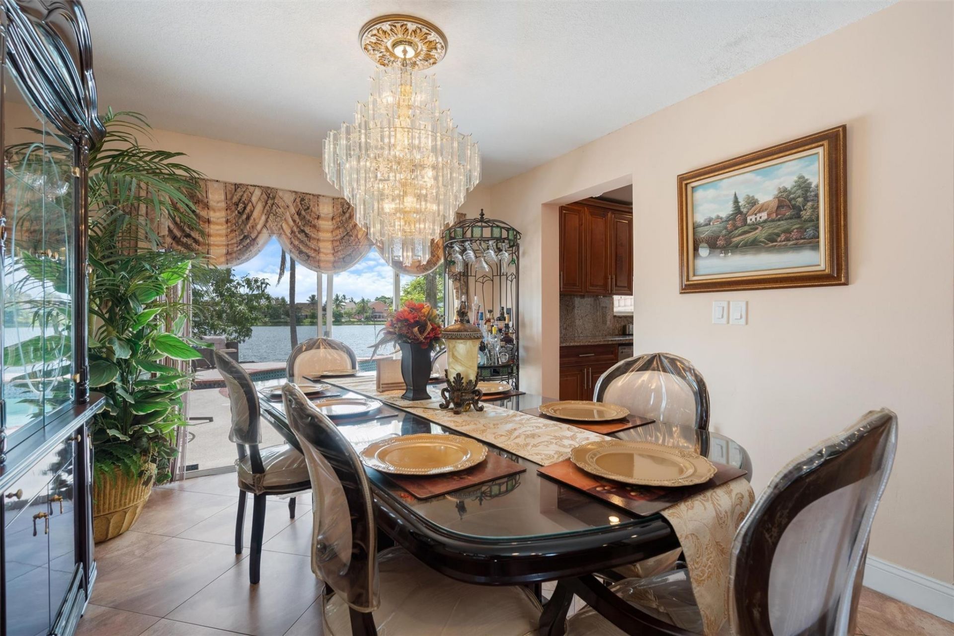 961 SW 98th Avenue, Pembroke Pines, FL 33025 Photo