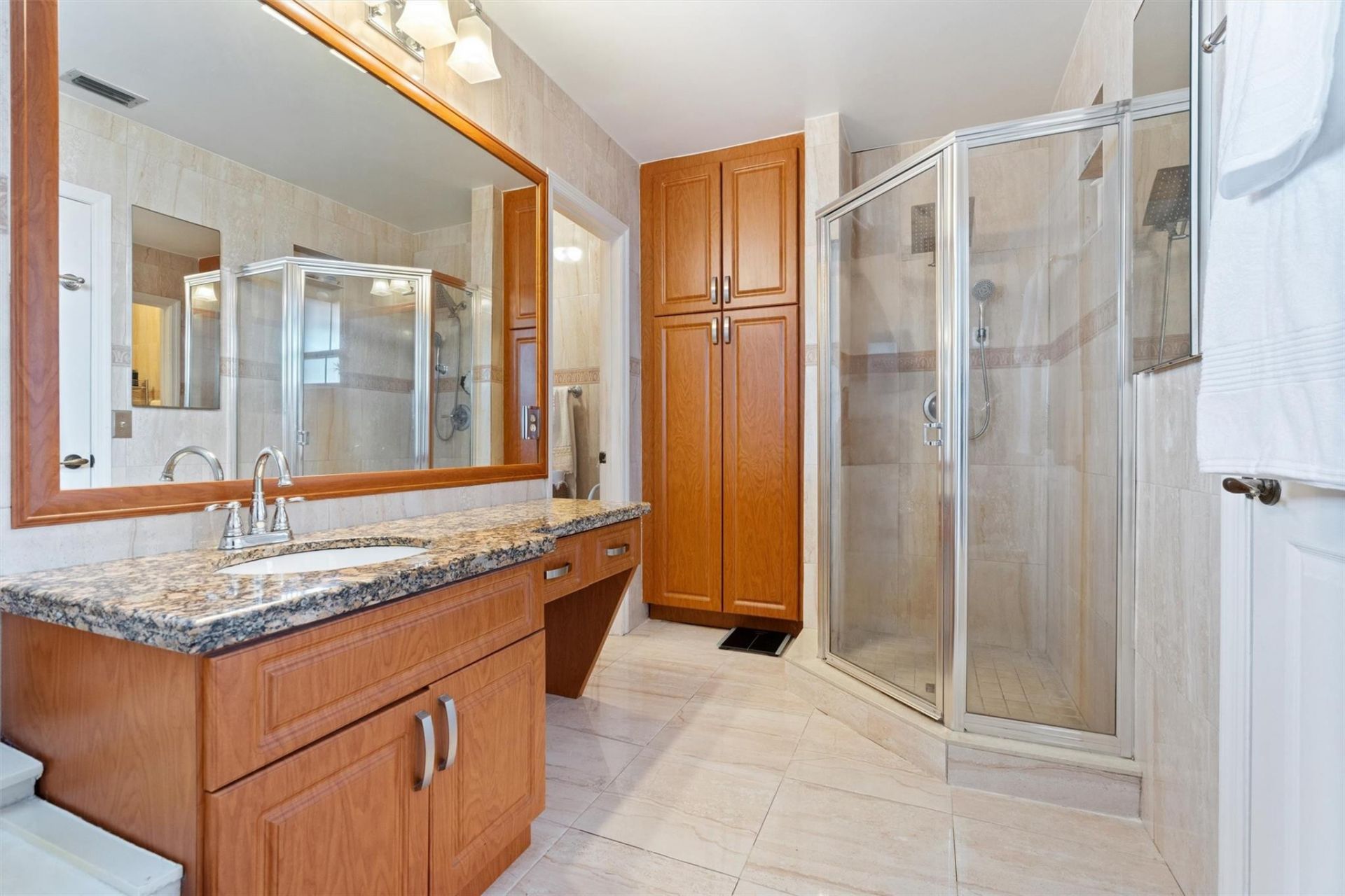 961 SW 98th Avenue, Pembroke Pines, FL 33025 Photo