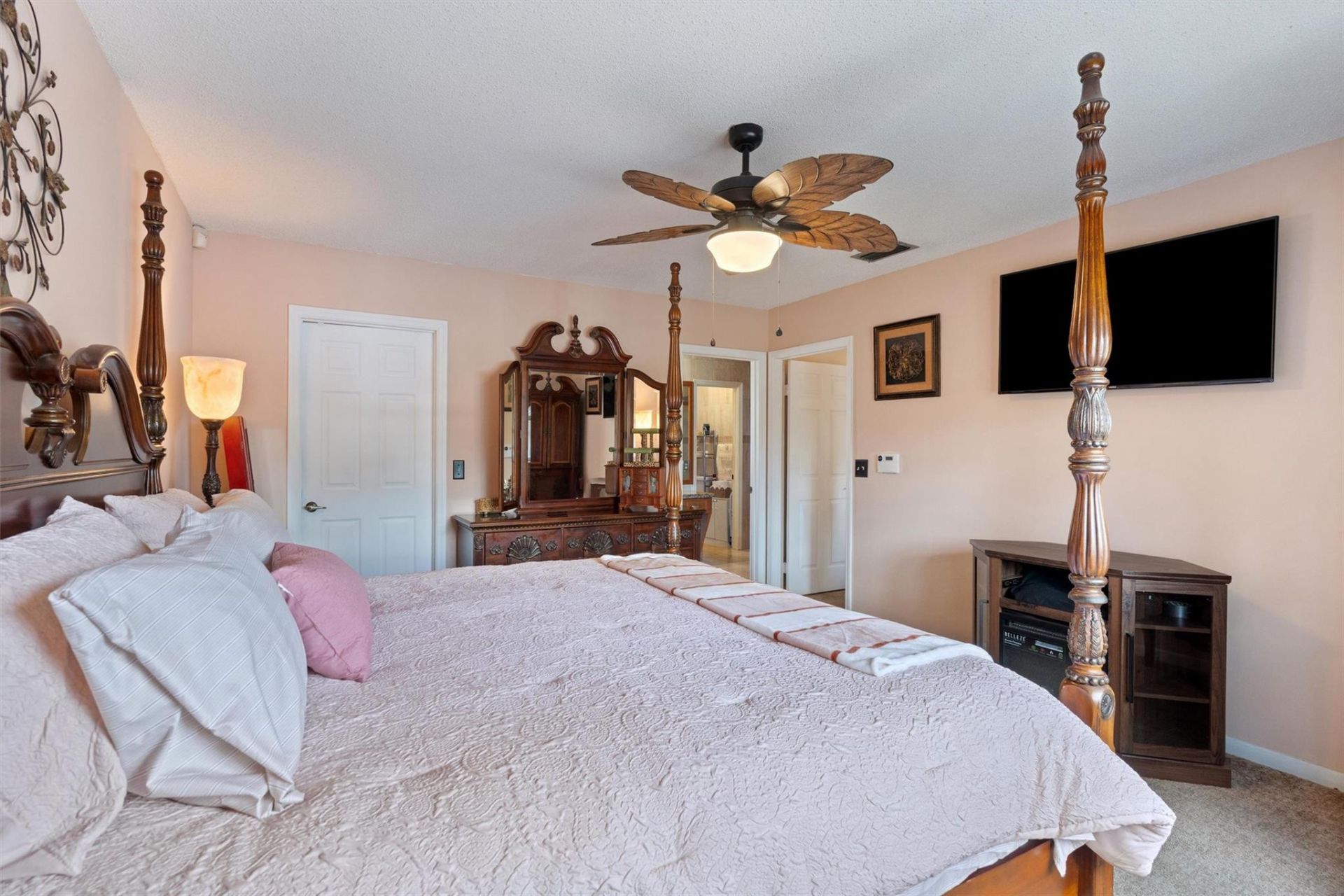 961 SW 98th Avenue, Pembroke Pines, FL 33025 Photo