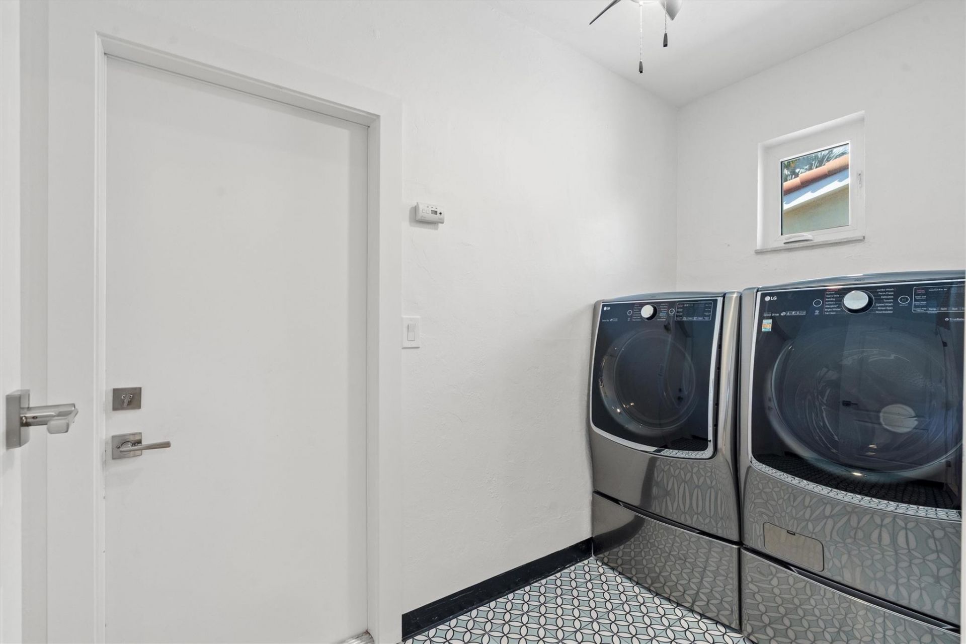 1967 Ocean Mist Drive, Lauderdale by the Sea, FL 33062 Photo