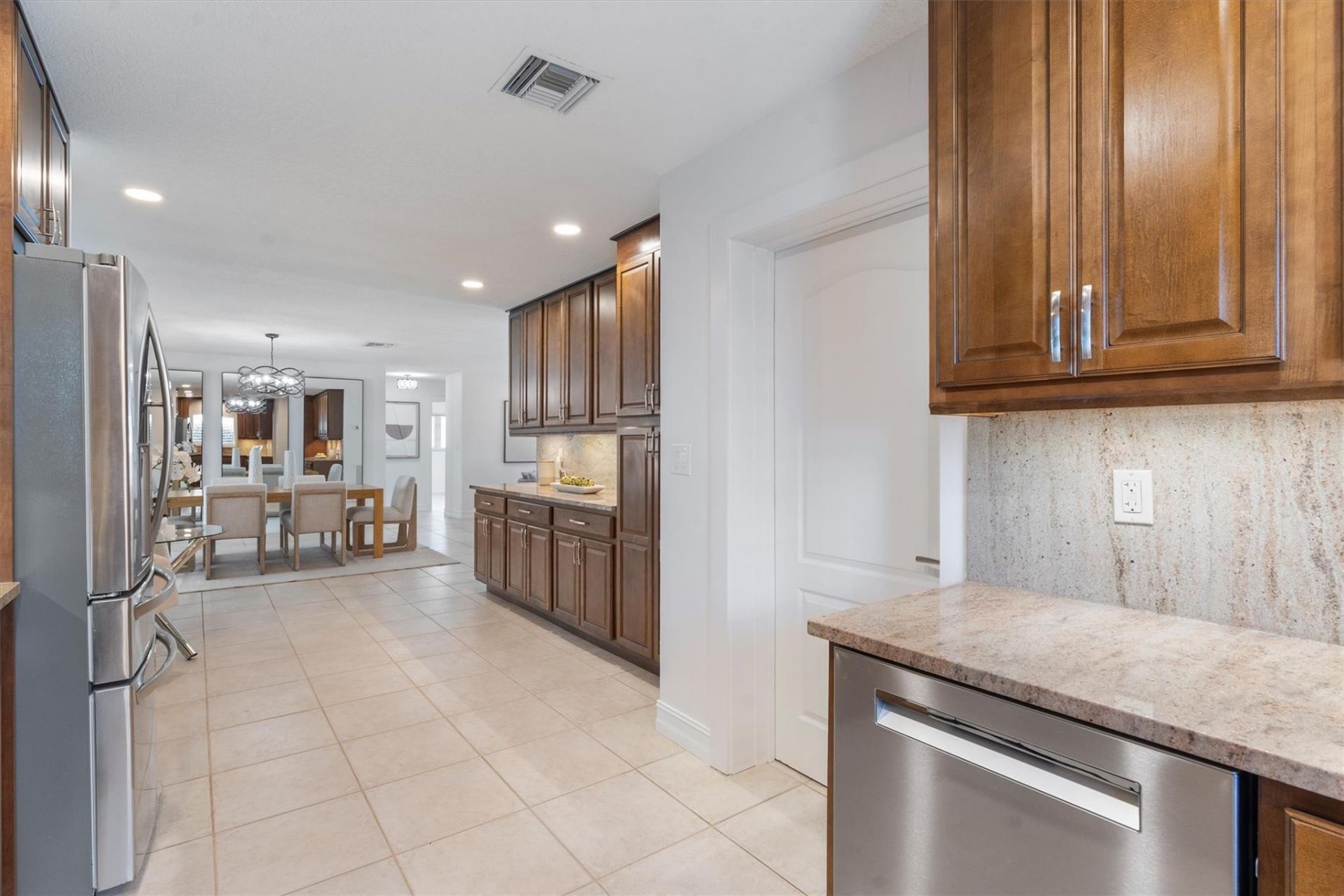 1967 Ocean Mist Drive, Lauderdale by the Sea, FL 33062 Photo