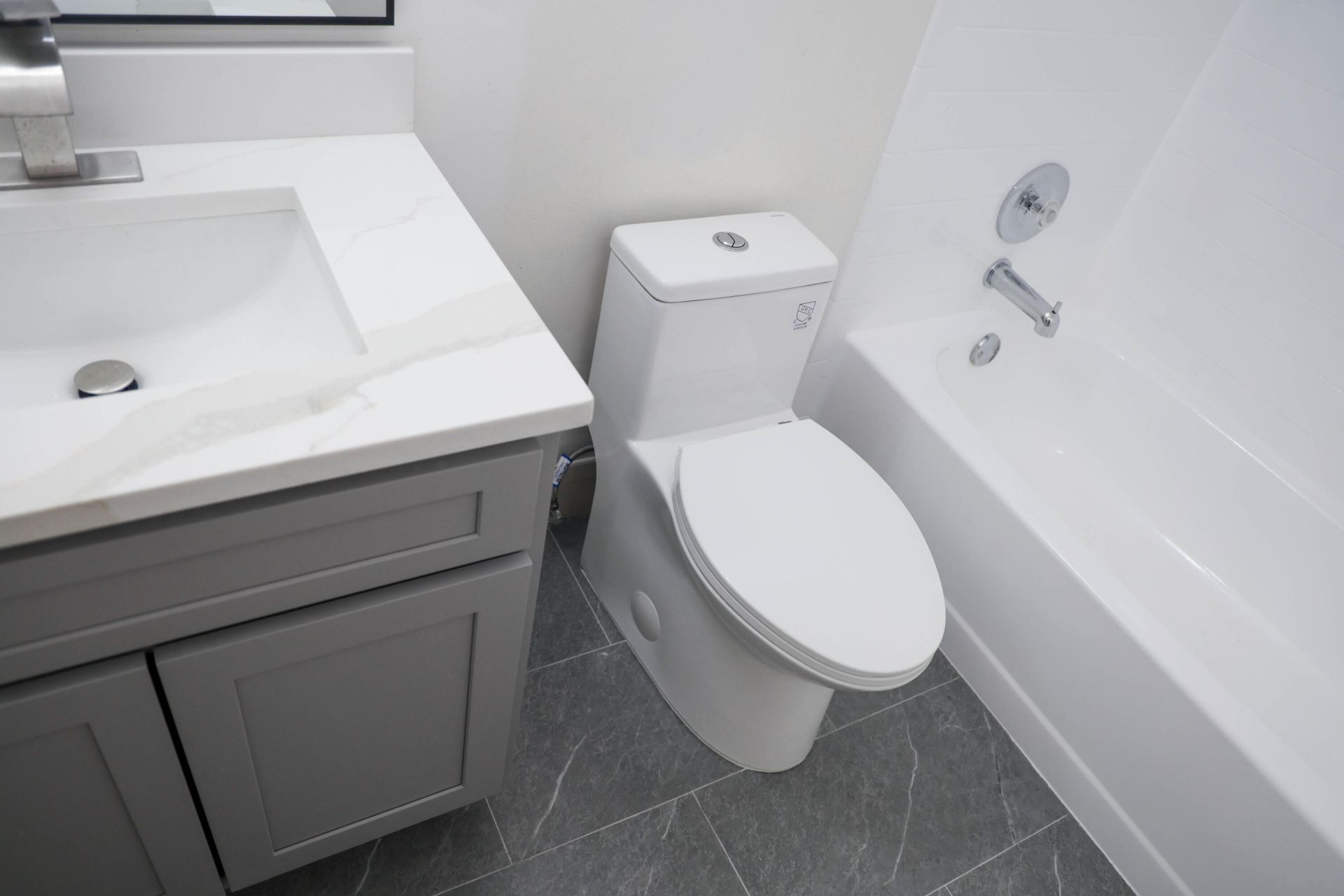 2228 N Cypress Bend Drive, Unit 407, Pompano Beach, FL 33069 Photo