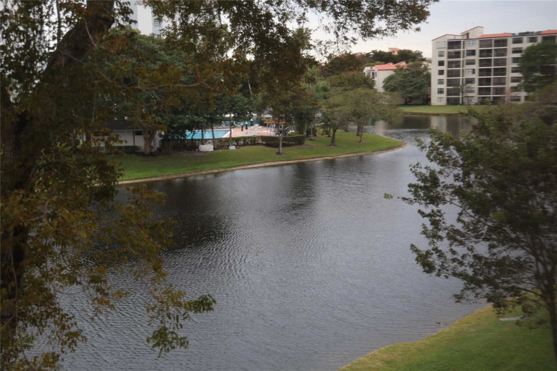 2228 N Cypress Bend Drive, Unit 407, Pompano Beach, FL 33069 Photo