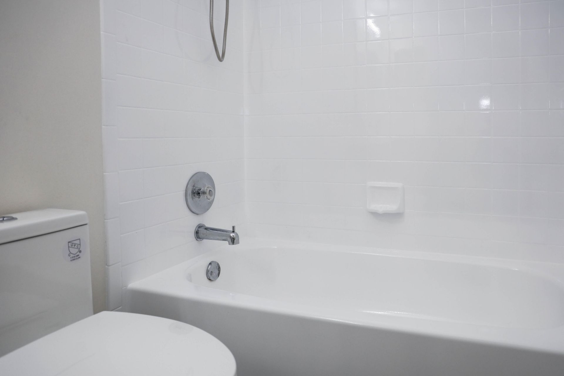 2228 N Cypress Bend Drive, Unit 407, Pompano Beach, FL 33069 Photo