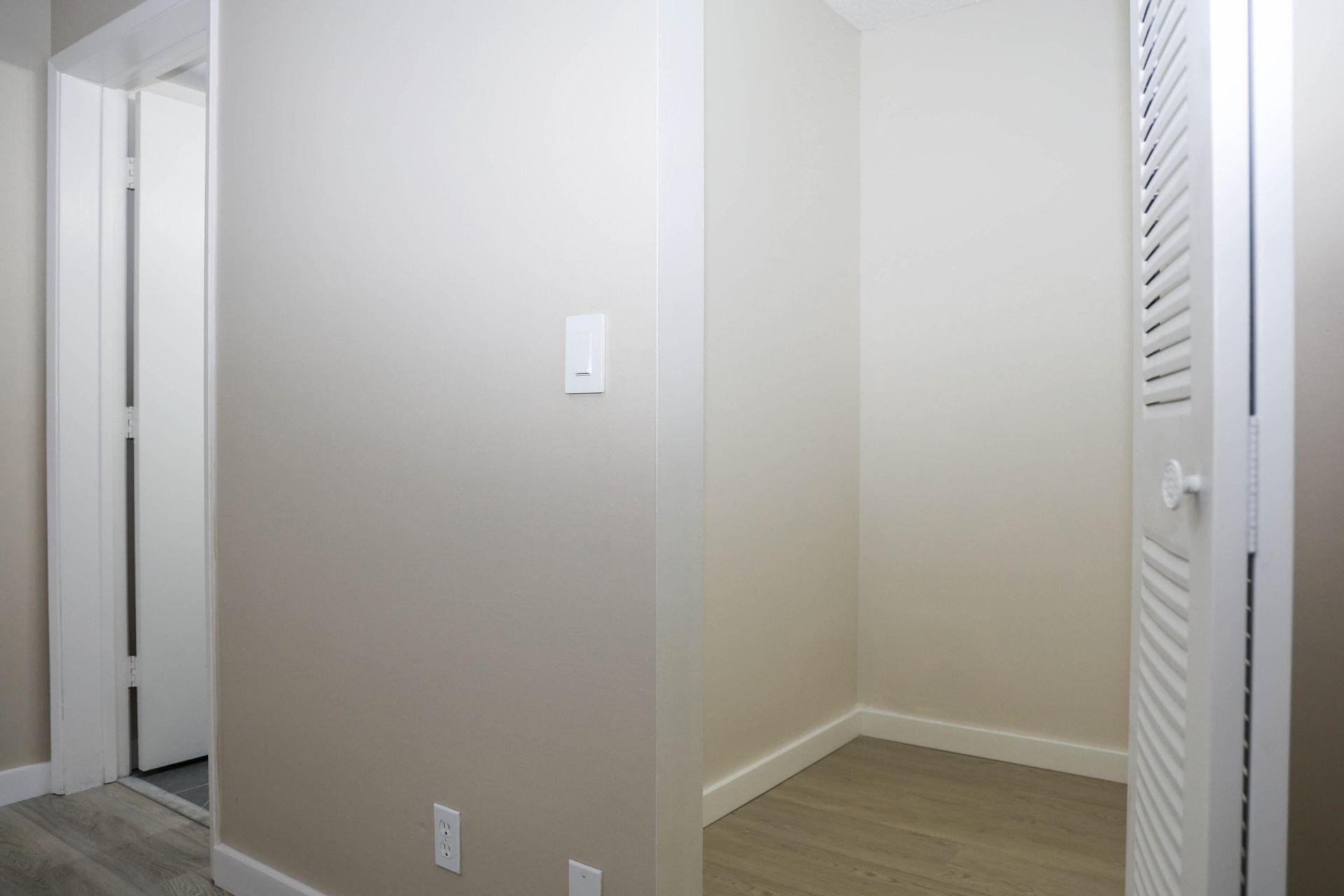 2228 N Cypress Bend Drive, Unit 407, Pompano Beach, FL 33069 Photo