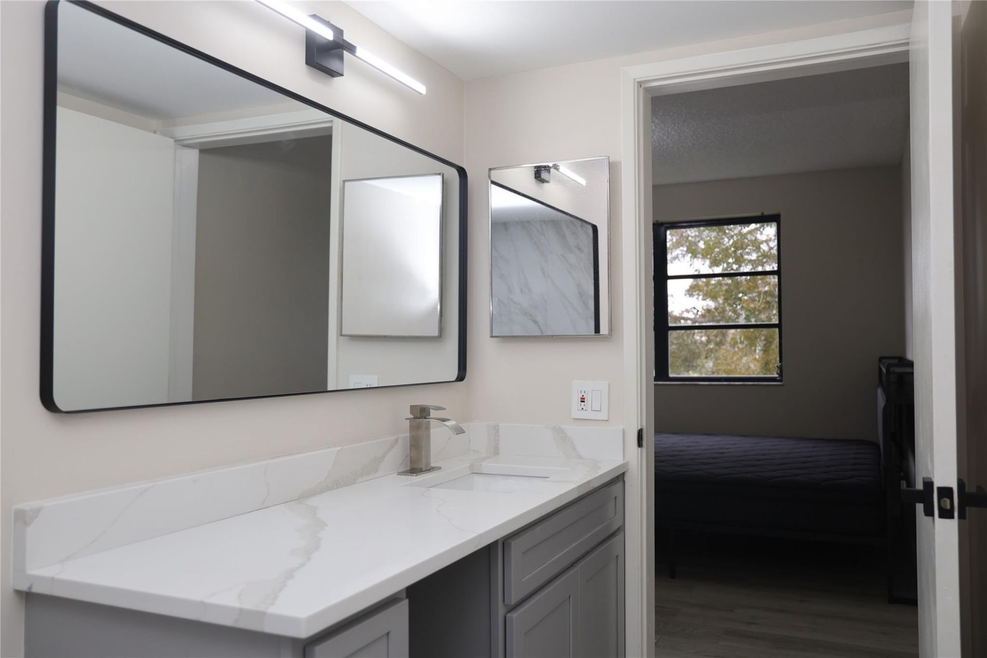 2228 N Cypress Bend Drive, Unit 407, Pompano Beach, FL 33069 Photo