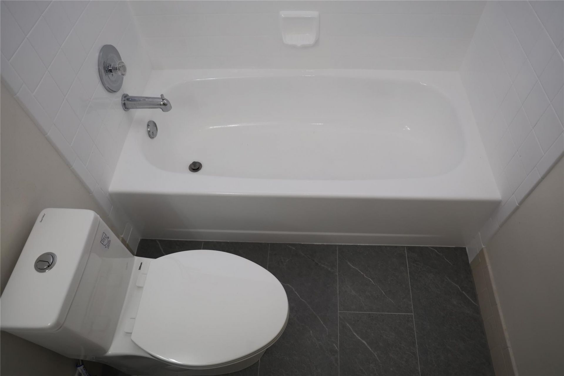 2228 N Cypress Bend Drive, Unit 407, Pompano Beach, FL 33069 Photo