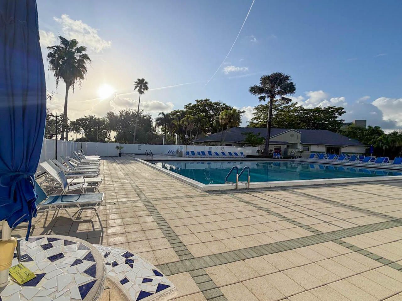 2228 N Cypress Bend Drive, Unit 407, Pompano Beach, FL 33069 Photo