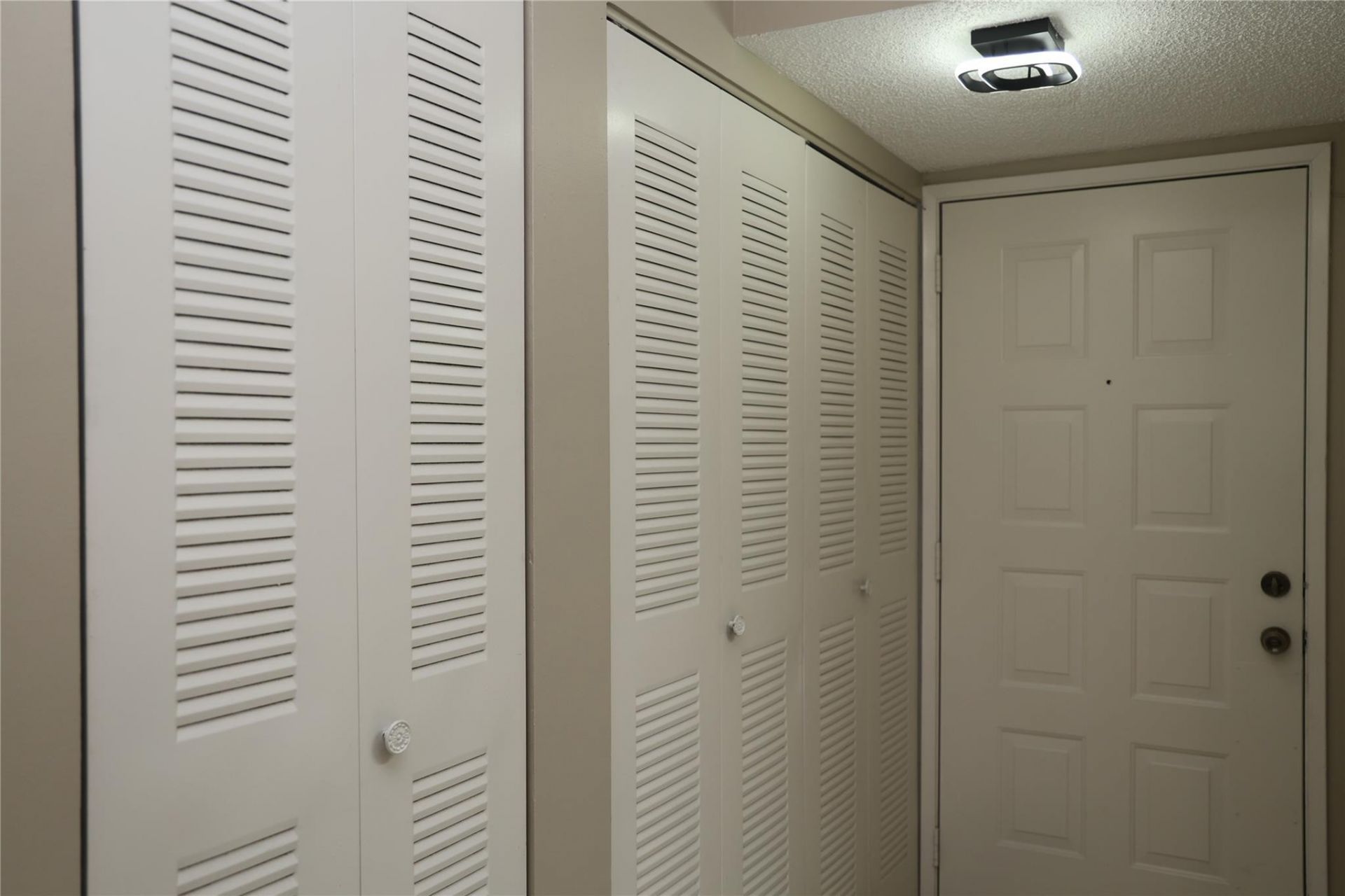 2228 N Cypress Bend Drive, Unit 407, Pompano Beach, FL 33069 Photo