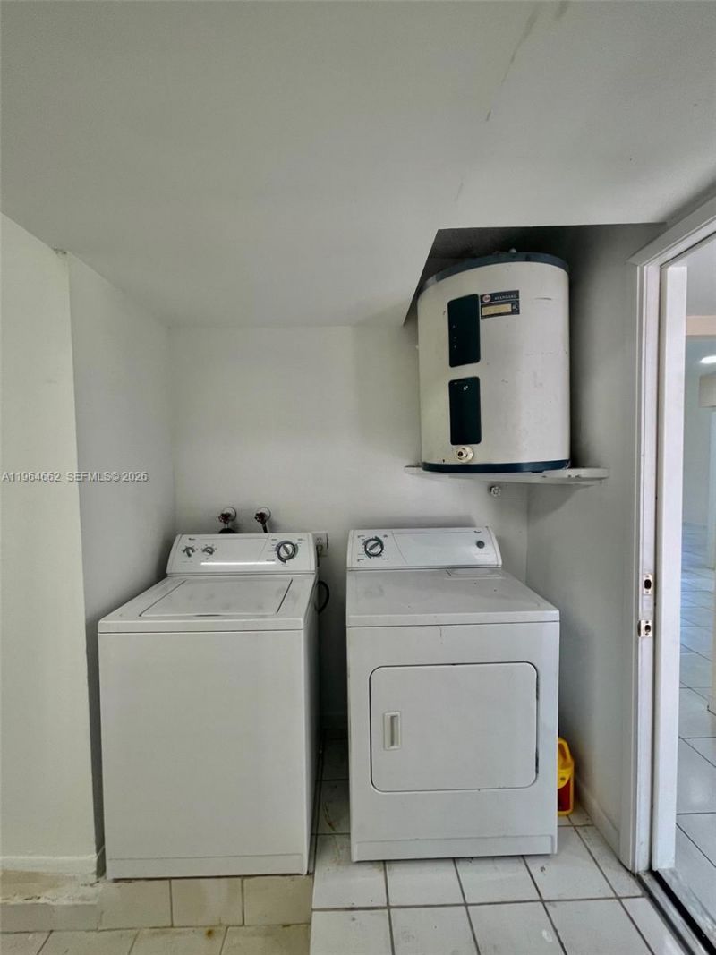 922 NW 106th Ave Cir, Unit 922, Miami, FL 33172 Photo