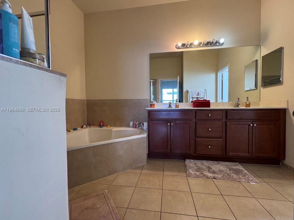 9165 SW 170th Ave, Unit ., Miami, FL 33196 Photo