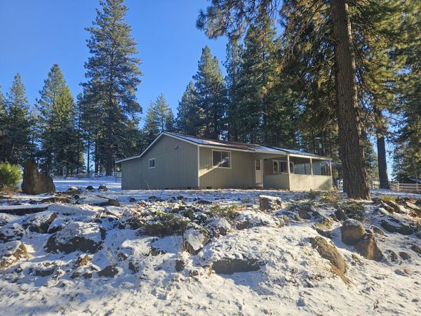 15815 Timberline Lane, Klamath Falls, OR 97601