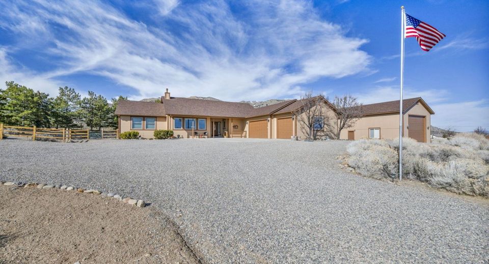 17 Colony Estates Drive, Wellington, NV 89444 Photo