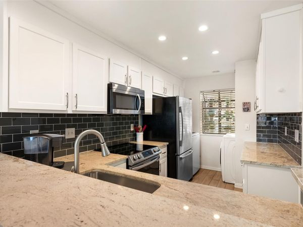 7122 Wood Hollow DR, Unit 47, Austin, TX 78731