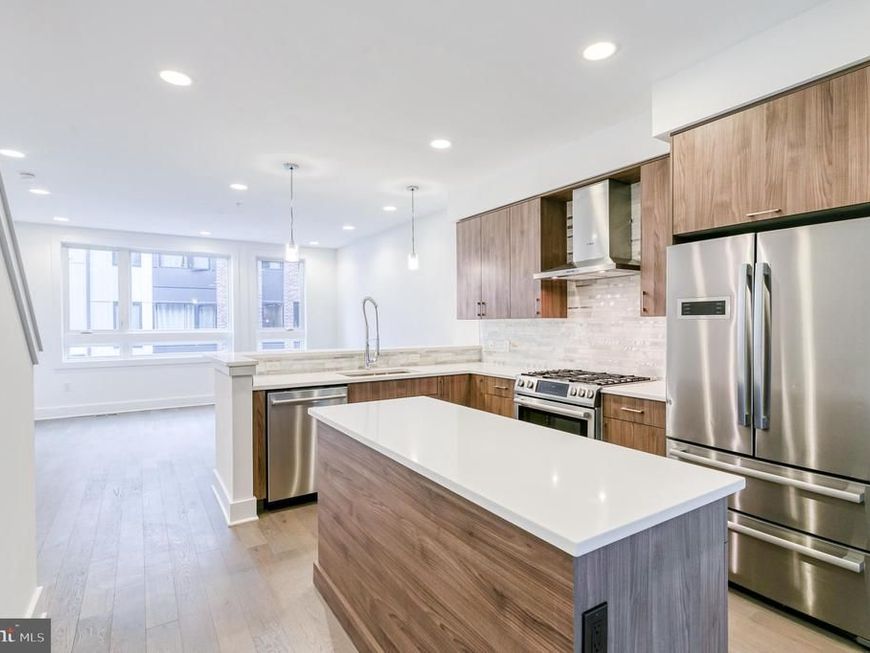 634 N 5th Street, Unit 12, Philadelphia, PA 19123 Main Photo
