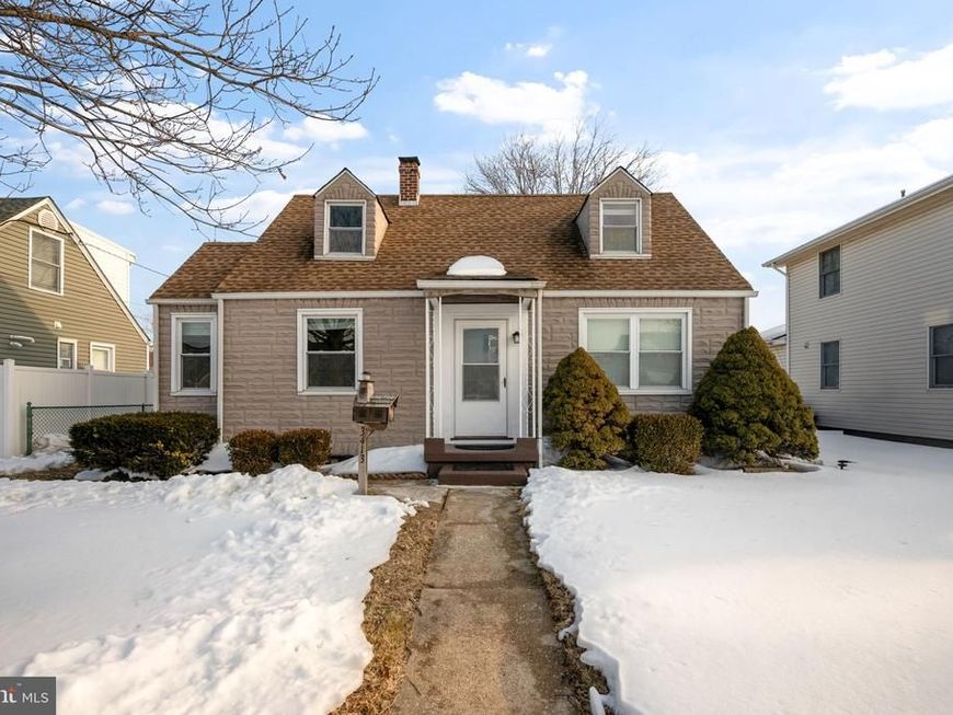 3413 Yardley Drive, Baltimore, MD 21222 Main Photo