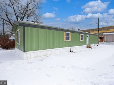 109 EBY LANE, MIDDLETOWN, PA 17057