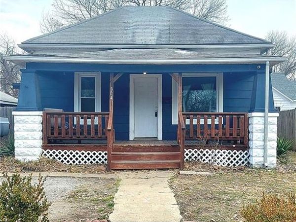 304 N Miles Street, Pittsburg, KS 66762