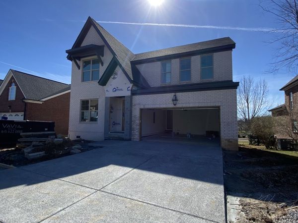 1087 Isaac Franklin Dr , Gallatin, TN 37066