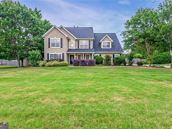 112 Wyckliffe Drive, Locust Grove, GA 30248