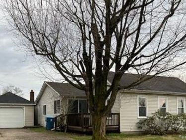 6010 Fox Street, Mayville Vlg, MI 48744