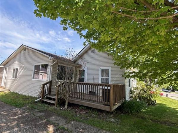 6010 Fox Street, Mayville Vlg, MI 48744
