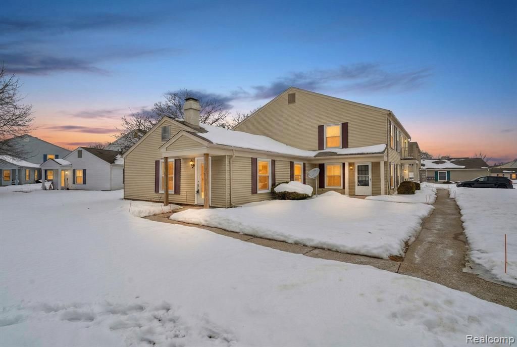 3027 Maplewood Court, Orion Township, MI 48360 Main Photo