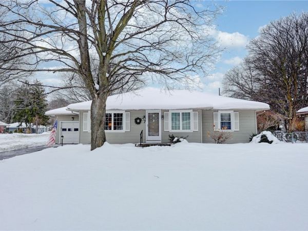 7 Allwood Drive, Rochester, NY 14617