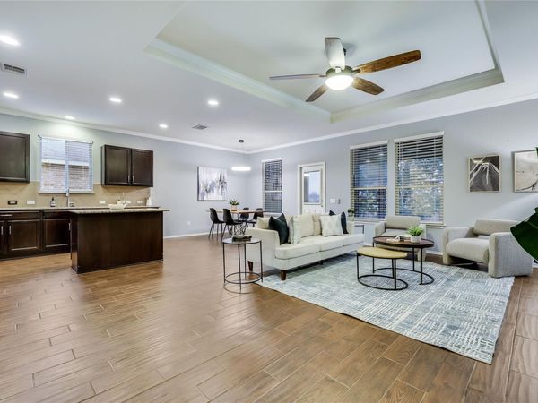 7017 Armagh DR, Austin, TX 78754