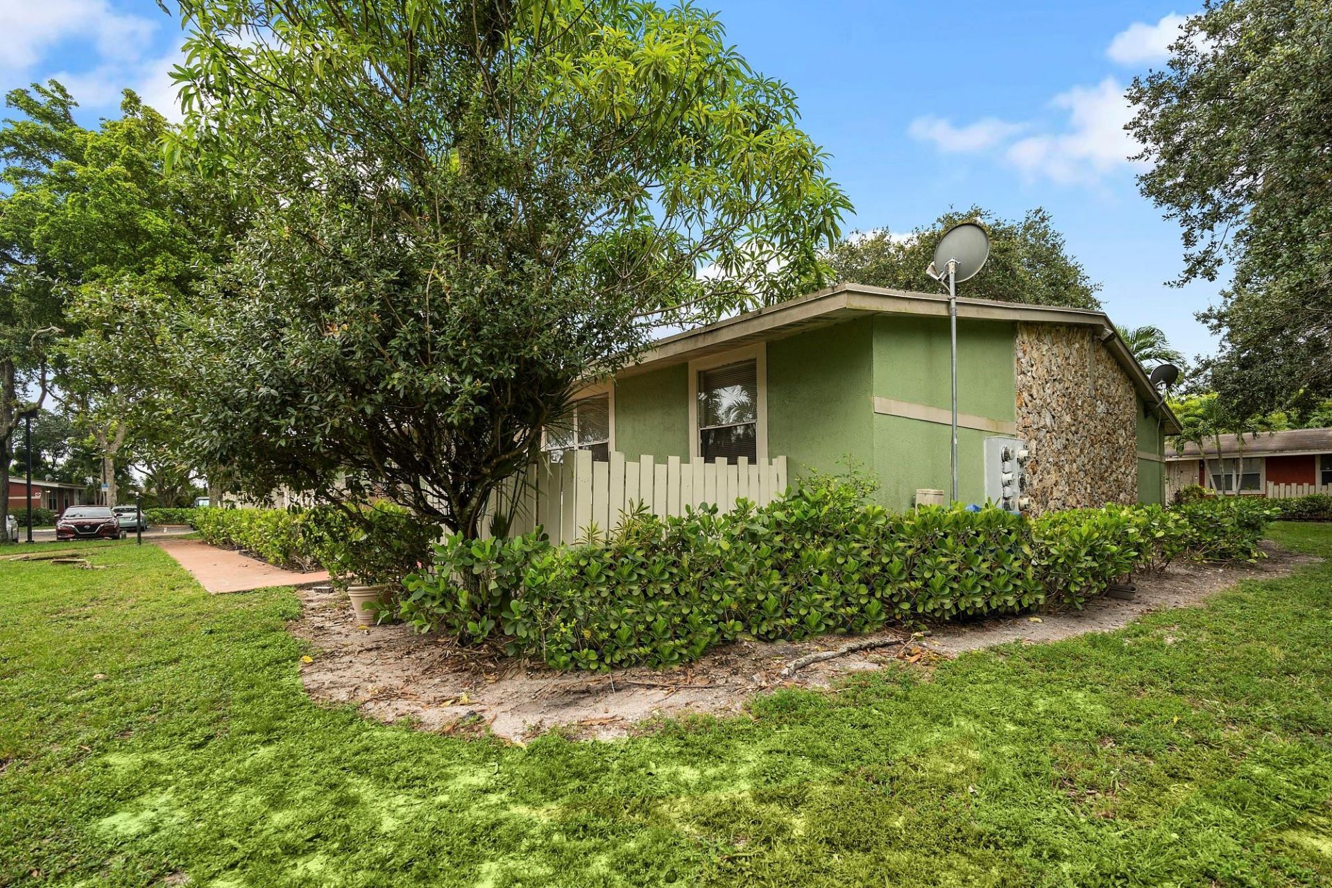 7110 Southgate Boulevard, Tamarac, FL 33321 Photo