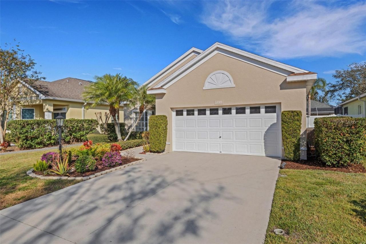 12319 Tall Pines Way, Lakewood Ranch, FL 34202 Main Photo