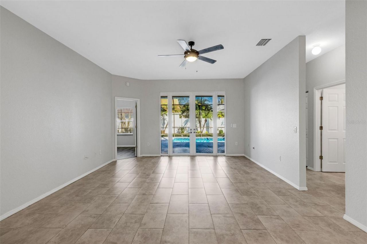 12319 Tall Pines Way, Lakewood Ranch, FL 34202 Photo