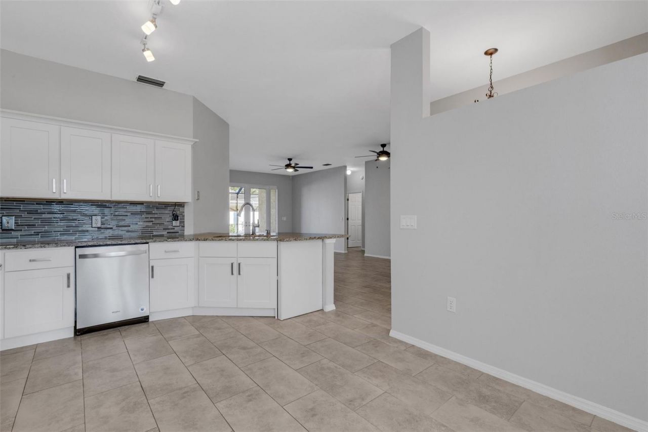 12319 Tall Pines Way, Lakewood Ranch, FL 34202 Photo